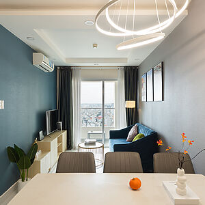 Central High-Rise Saigon Home- terra royal